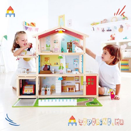 Дрвена Играчка Куќичка со Куклучки - Hape