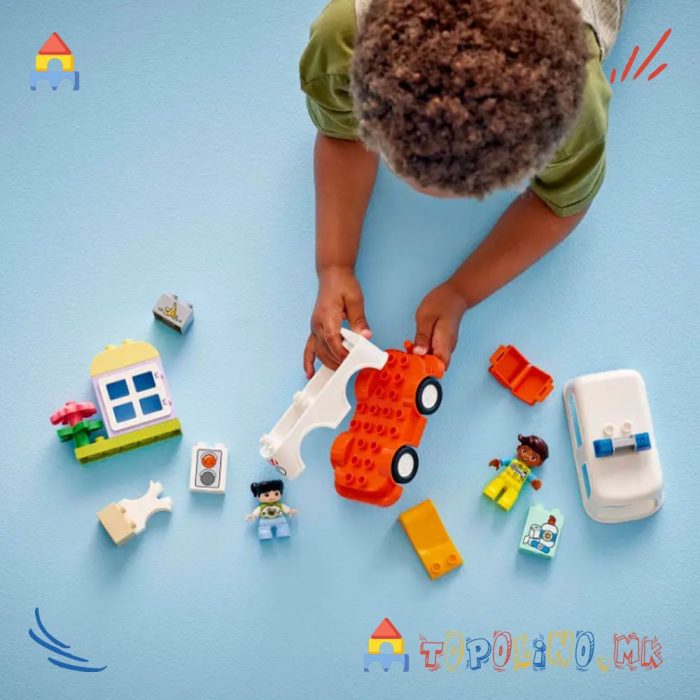 Ambulance & Driver Duplo - Lego - Image 5