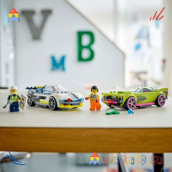 Police Car and Muscle Car Chase City - Lego
