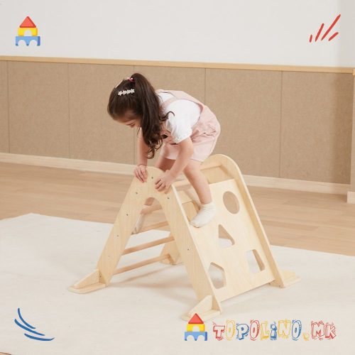 Дрвен Триаголник за Качување - Viga