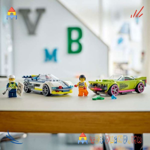 Police Car and Muscle Car Chase City - Lego